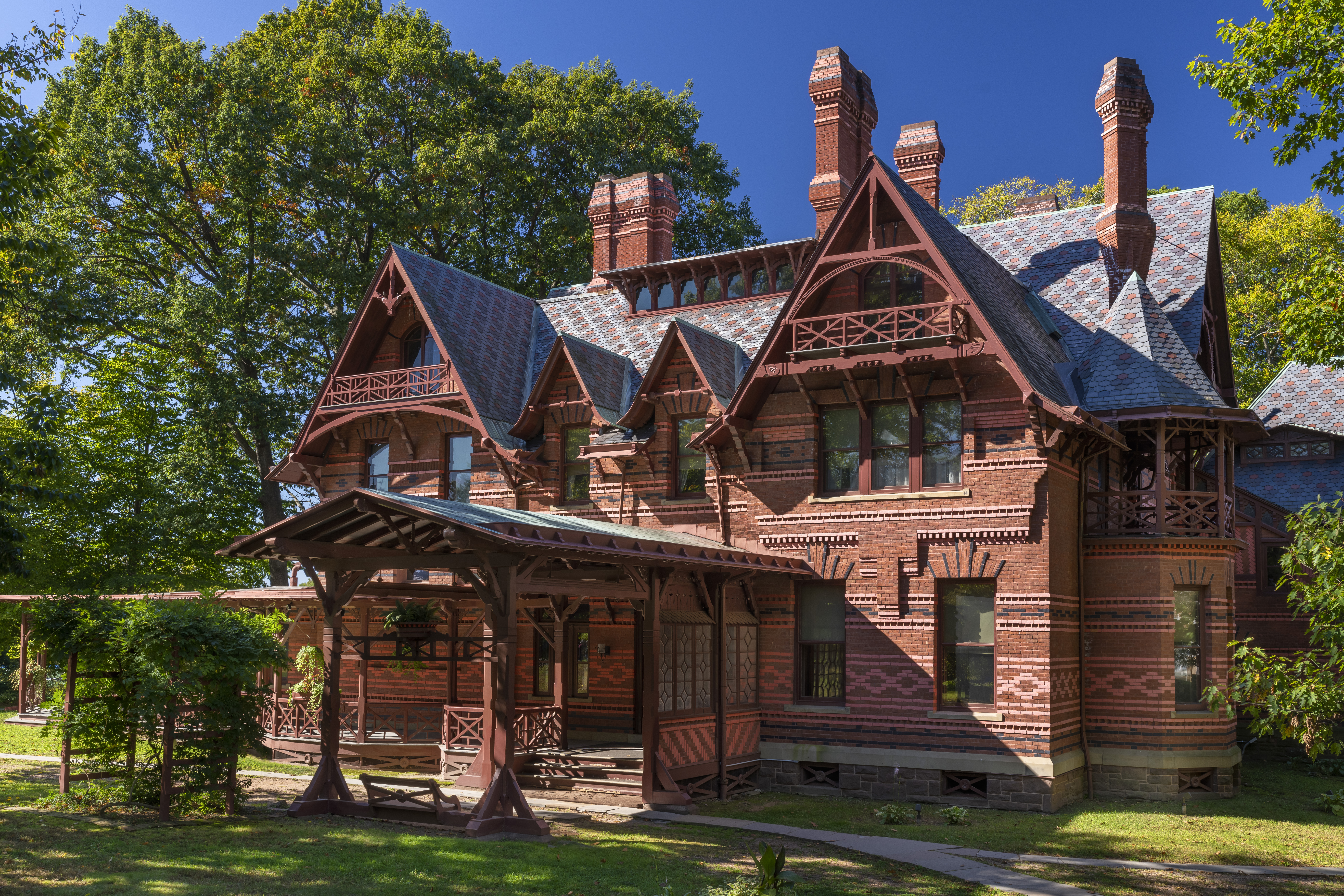 click to see item Mark Twain House